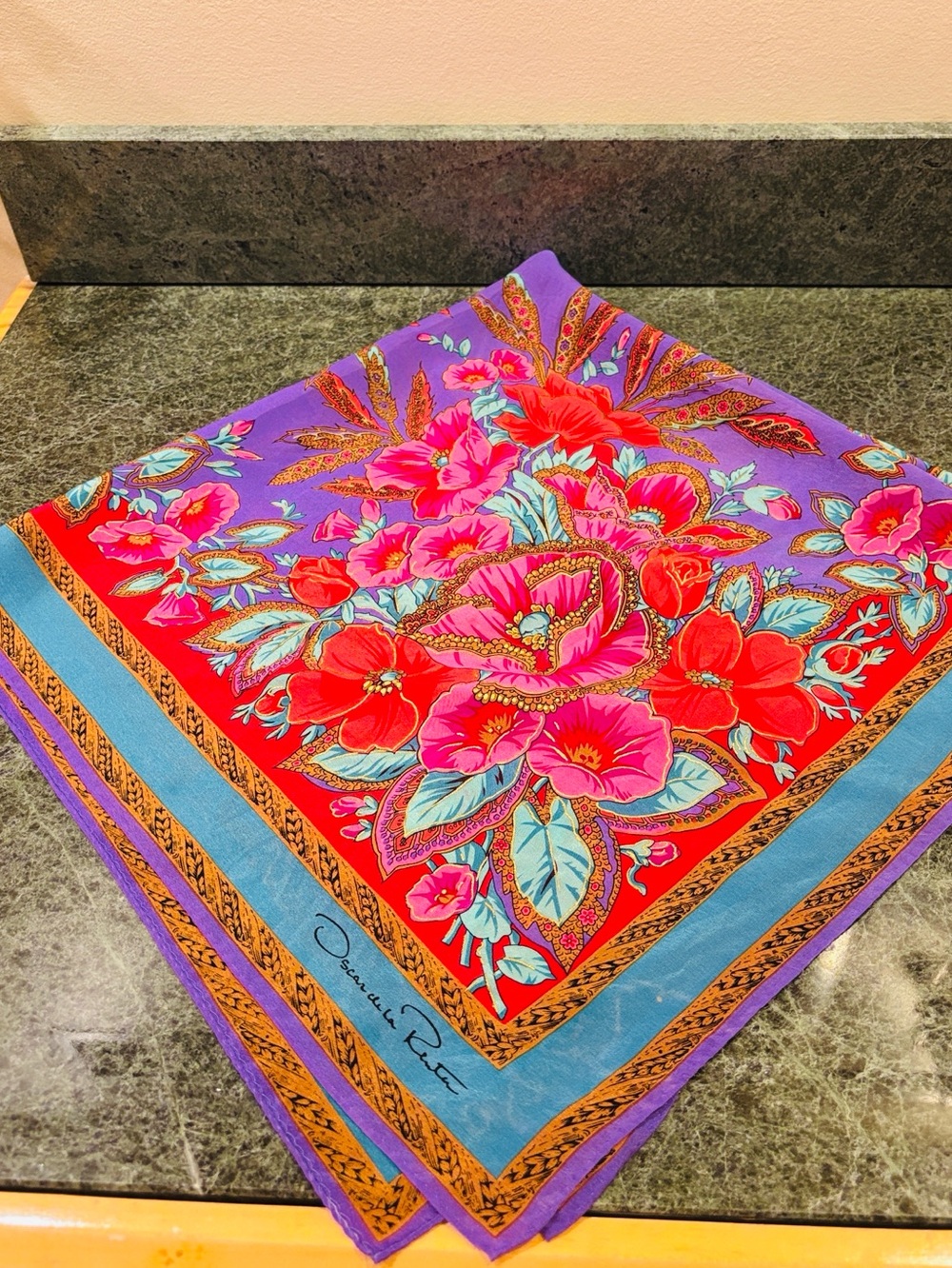 vintage Oscar de la Renta square silk scarf